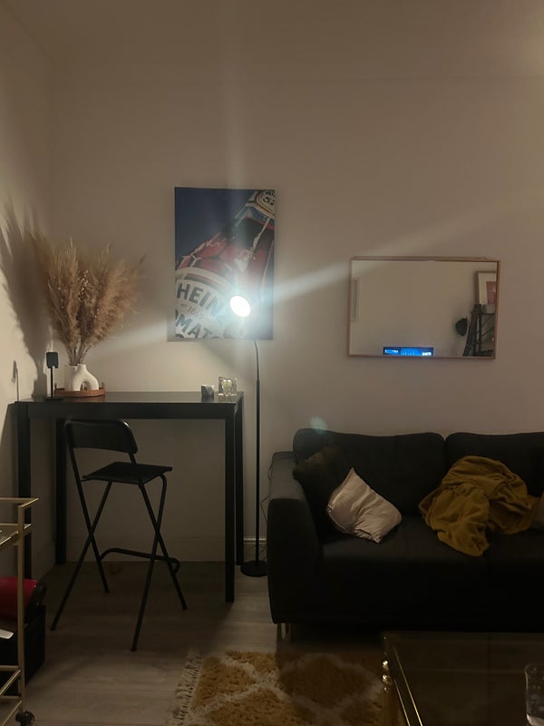 Room Minard Road in Glasgow