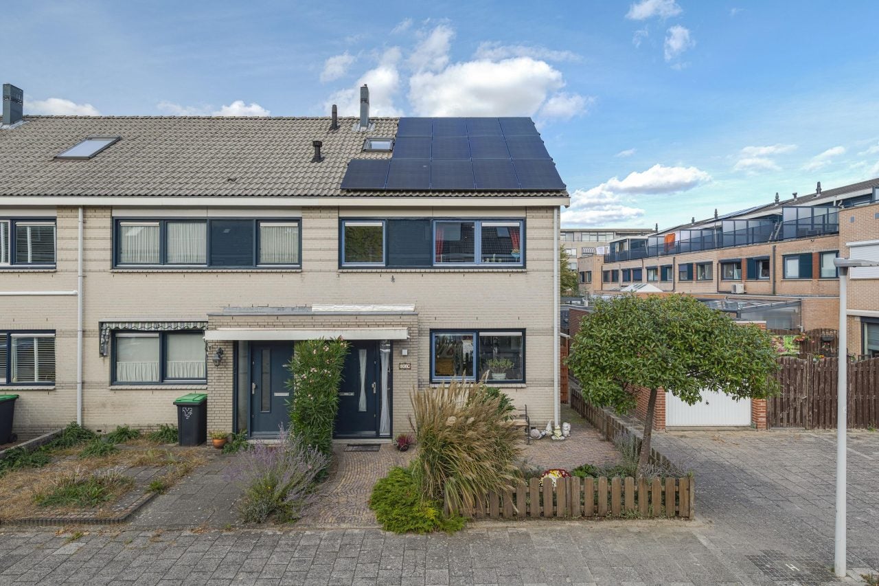 Huis Mazurkastraat 1 in Barendrecht