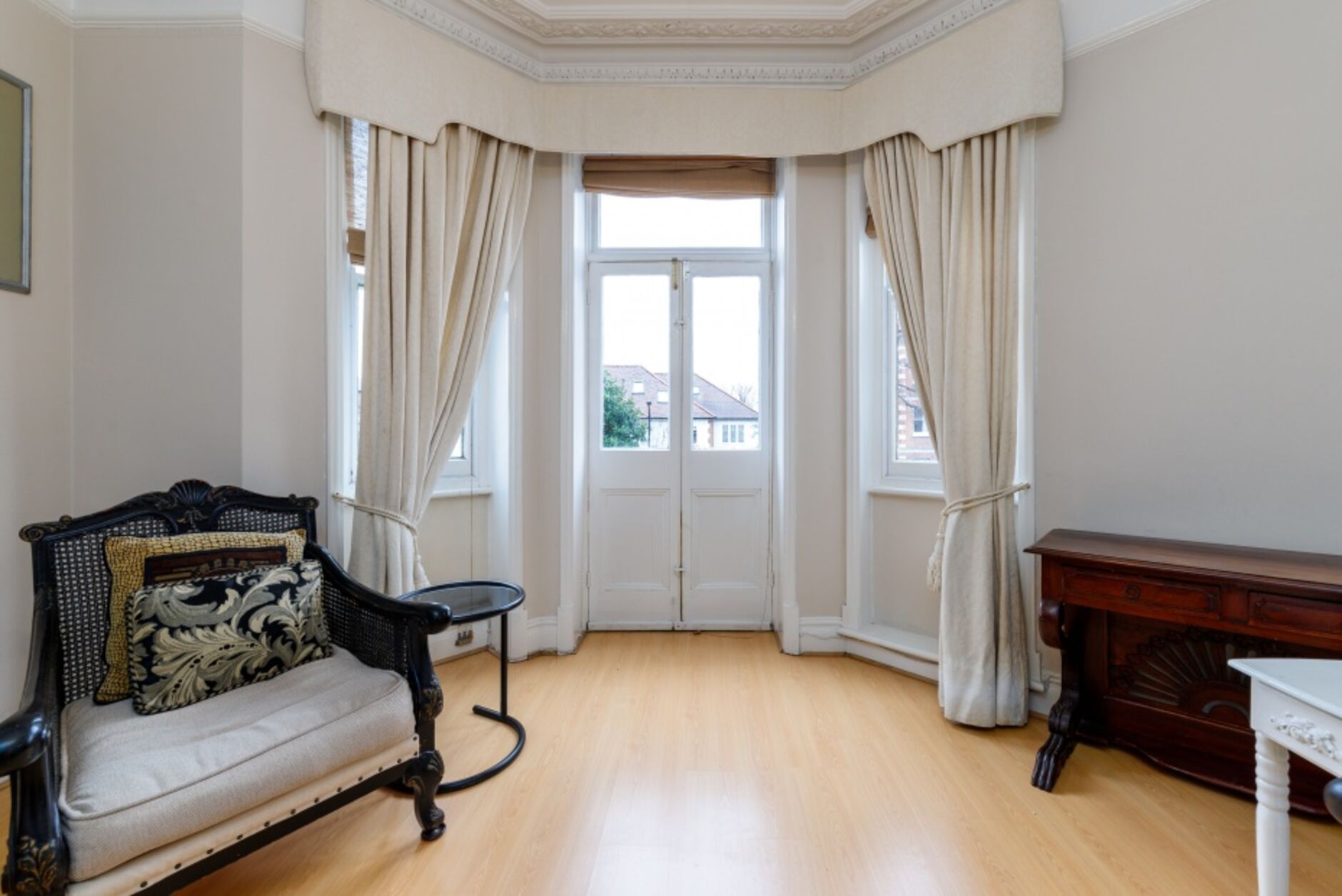 Flat Stamford Brook Avenue in Greater London