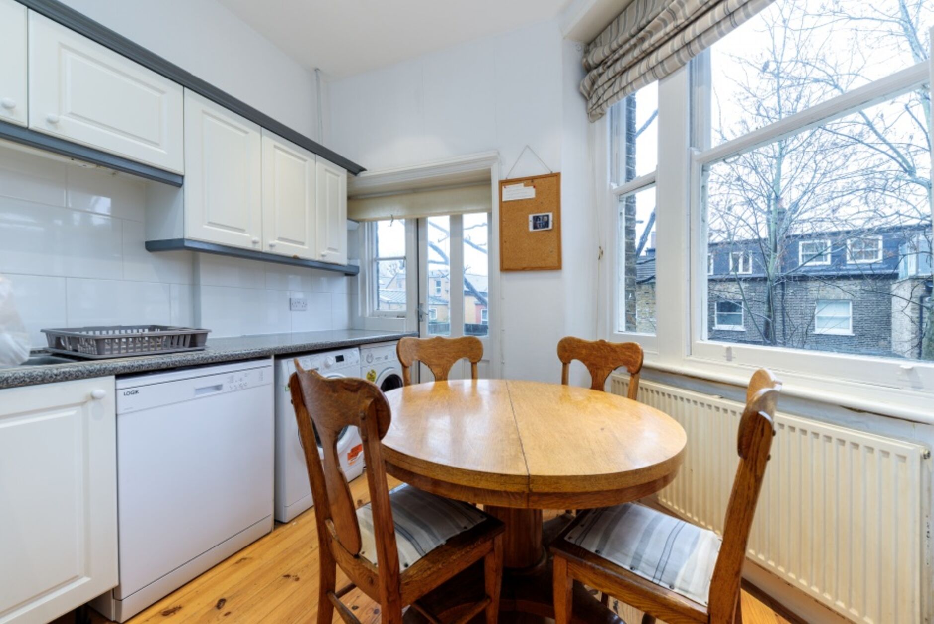 Flat Stamford Brook Avenue in Greater London