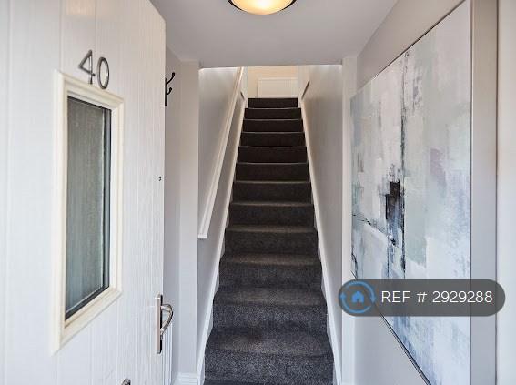Flat Greenvale Avenue in Newcastle upon Tyne