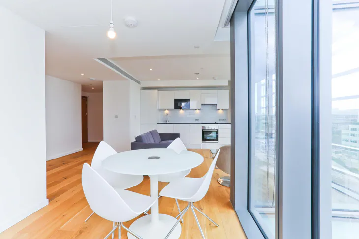 Flat Wood Lane in Greater London