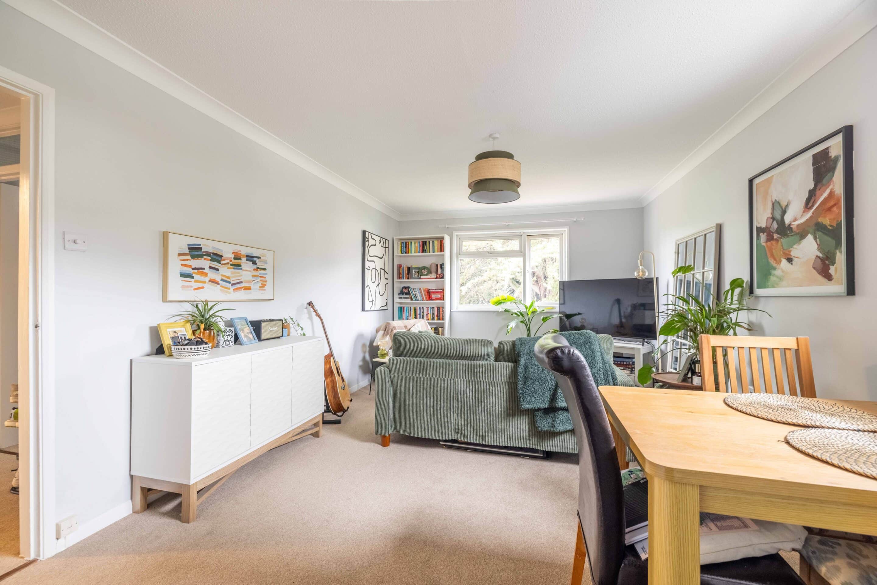 Flat Clarence Road in Windsor
