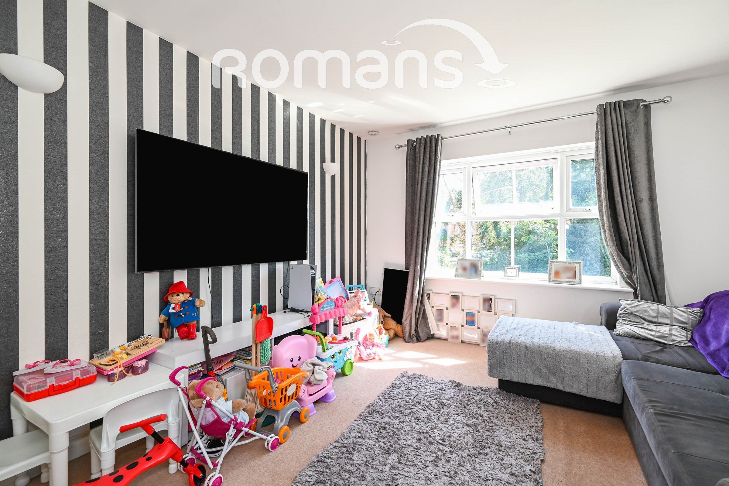 Flat Talavera Close in Crowthorne