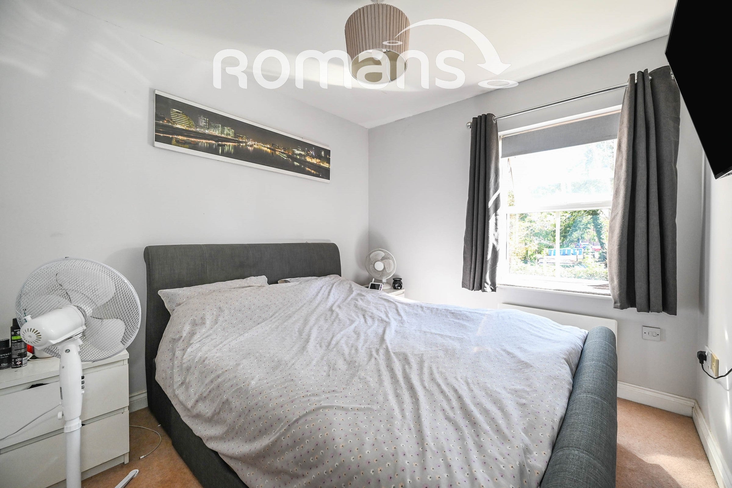 Flat Talavera Close in Crowthorne