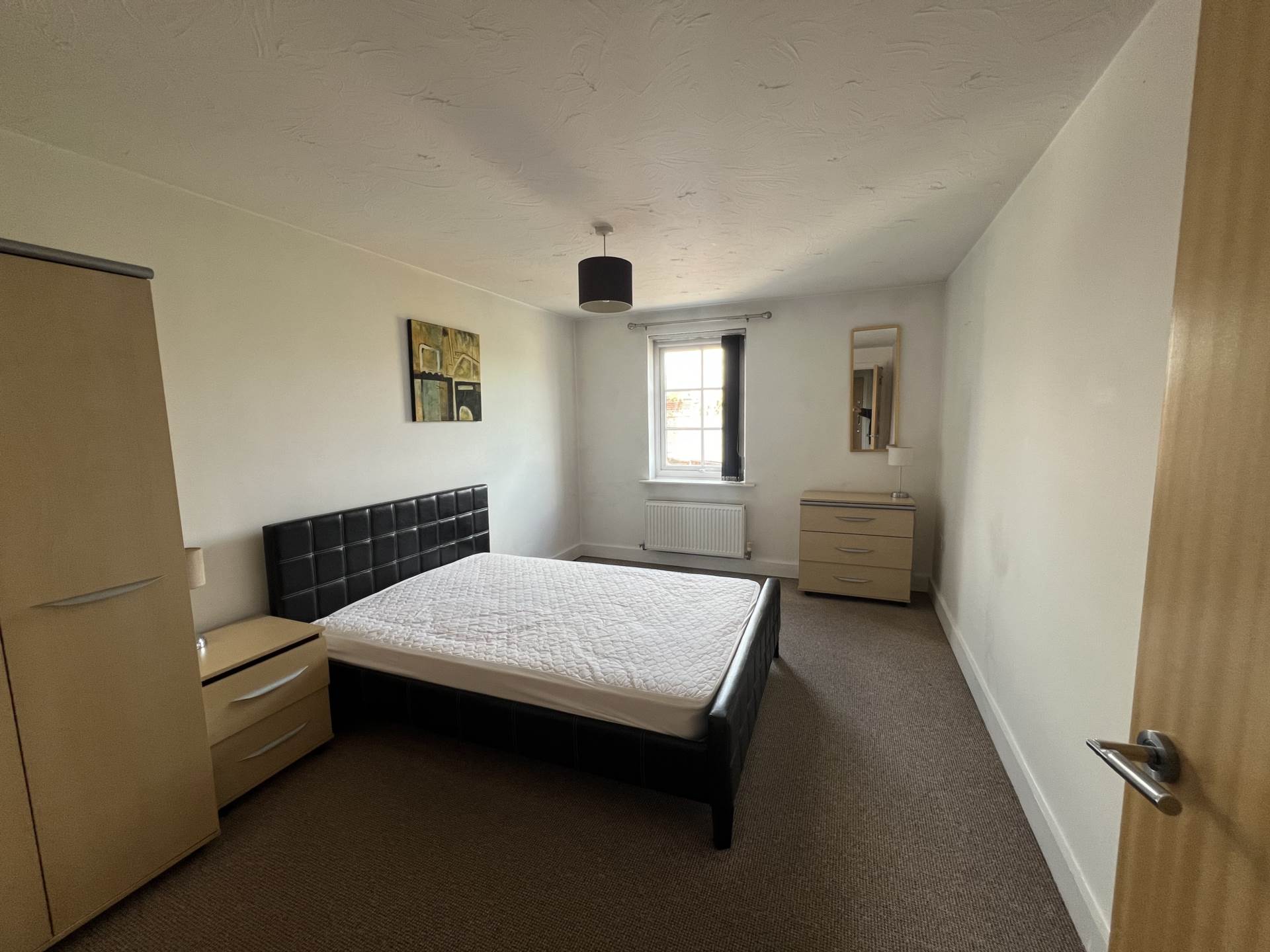 Flat Gainsborough Road in Warrington