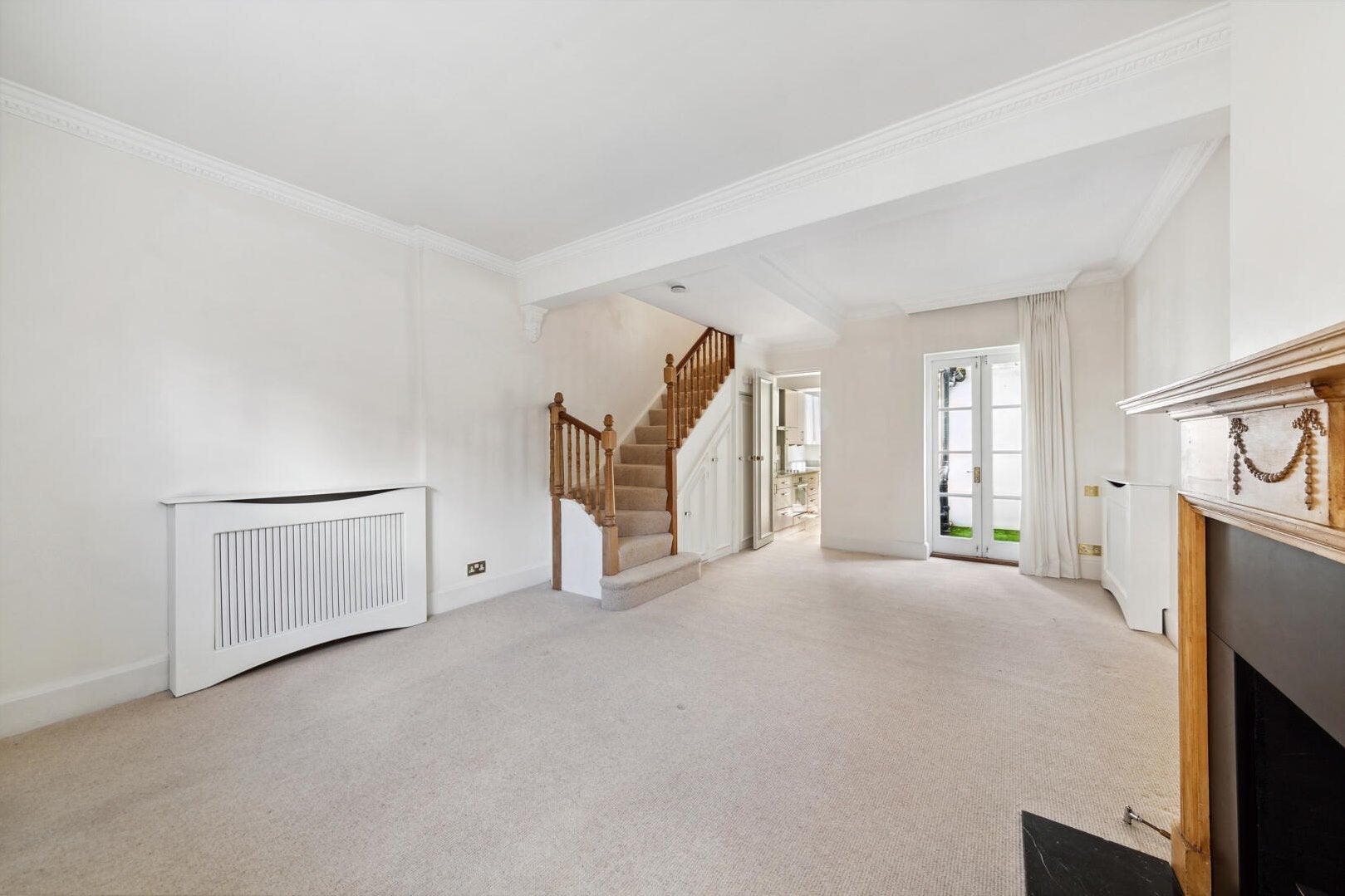 House Paradise Walk in Greater London