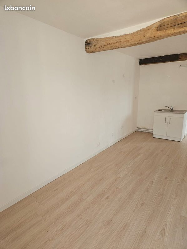 Flat Rue de la Libération in Saint-Vrain