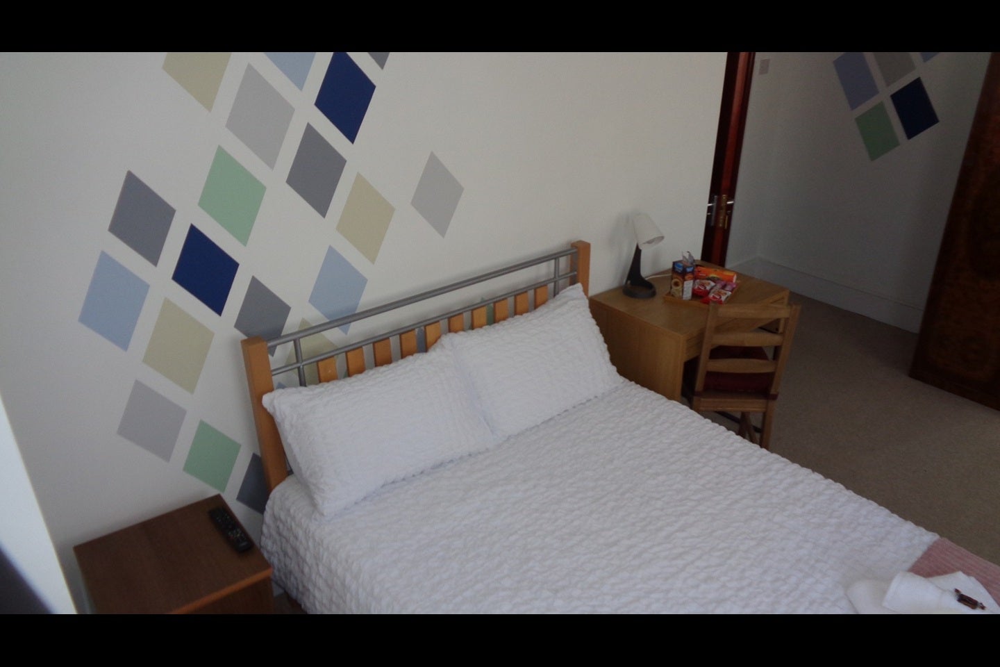 Room Ford Square in Greater London
