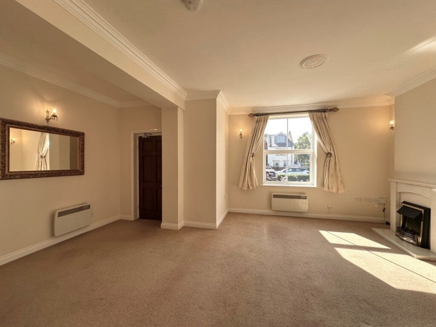 Flat Ingleby Road in Great Broughton