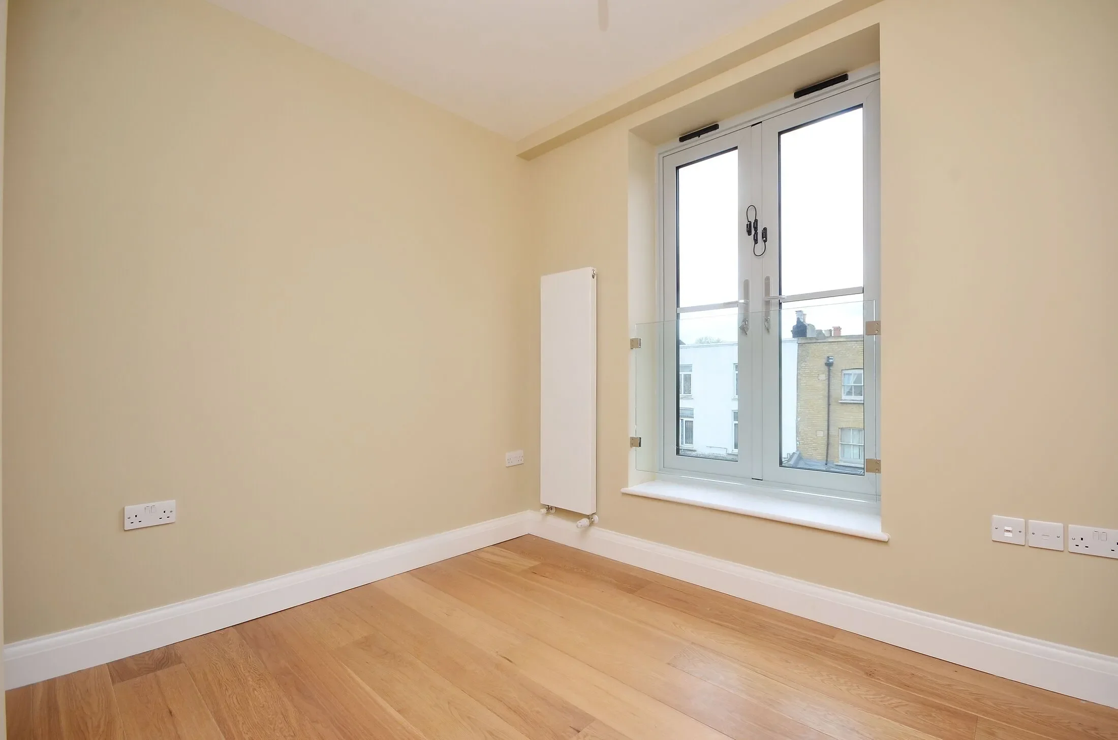 Flat Choumert Road in Greater London