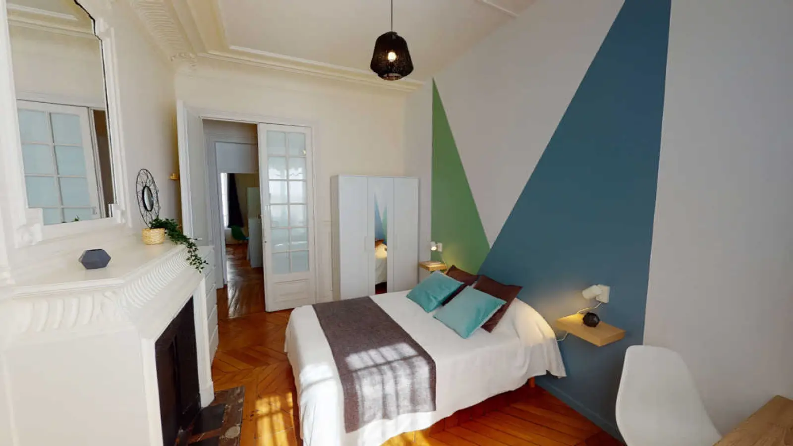Flat Rue Ampère in Paris