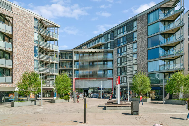 Flat London Road in Greater London