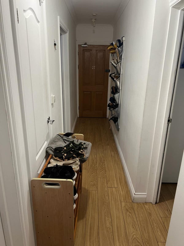 Room Cowbridge Road West in Cardiff