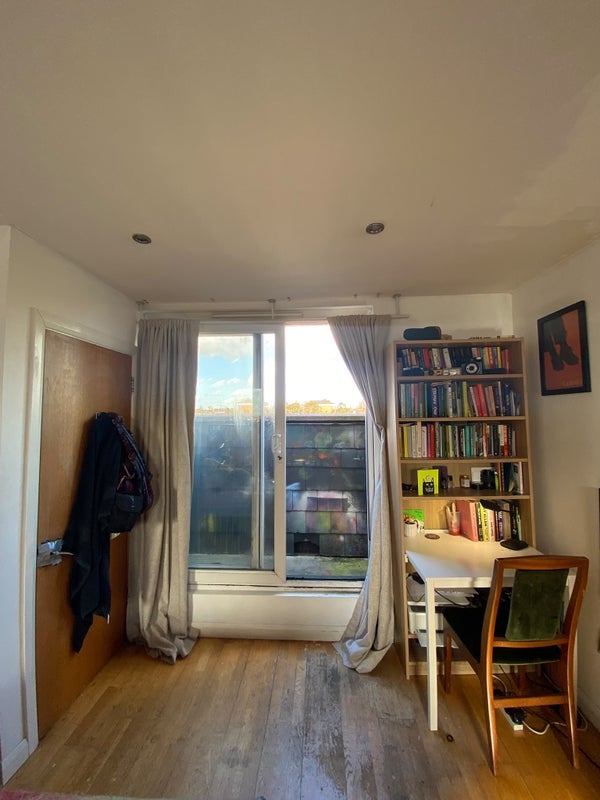 Room Allen Road in Greater London