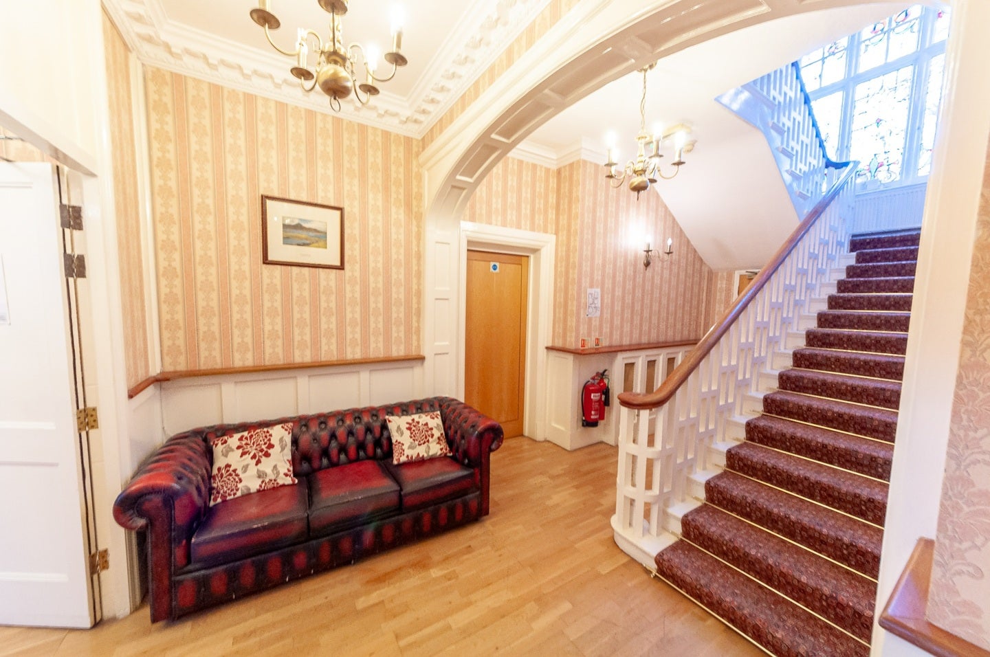 Flat Corfton Road in Greater London