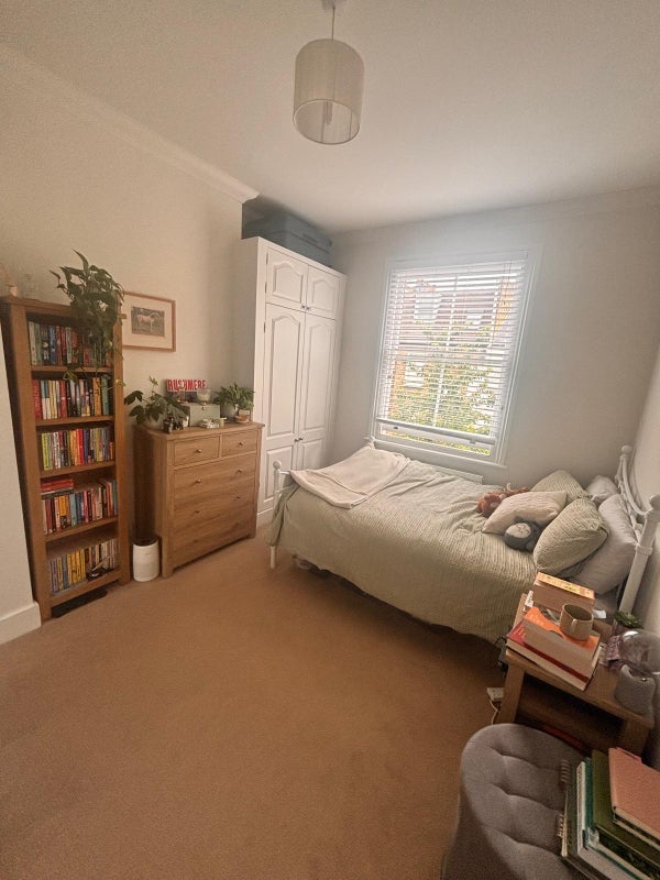 House Chesson Road in Greater London