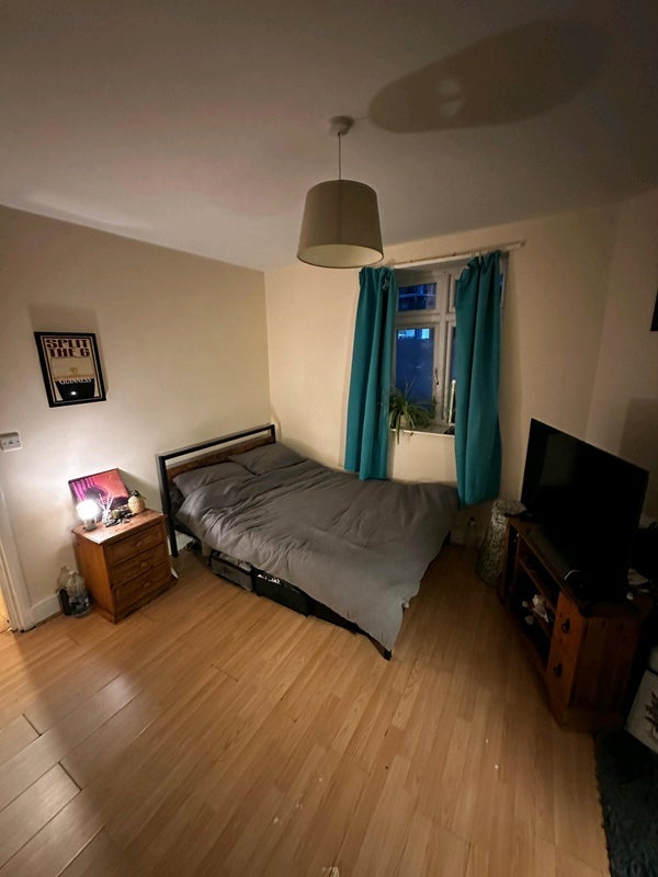 Room Maxted Road in Greater London