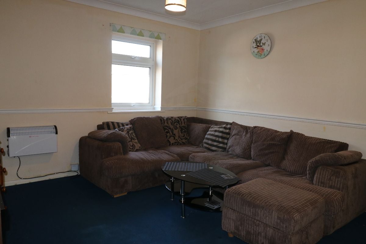 Flat Colvile Road in Fenland District