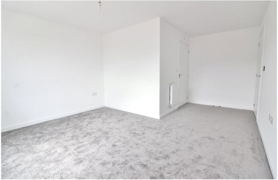 Flat Lett Lane in Ebbsfleet Garden City