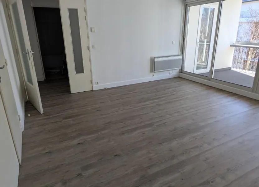 Appartement Place Paul et Jean-Paul Avisseau à Bordeaux