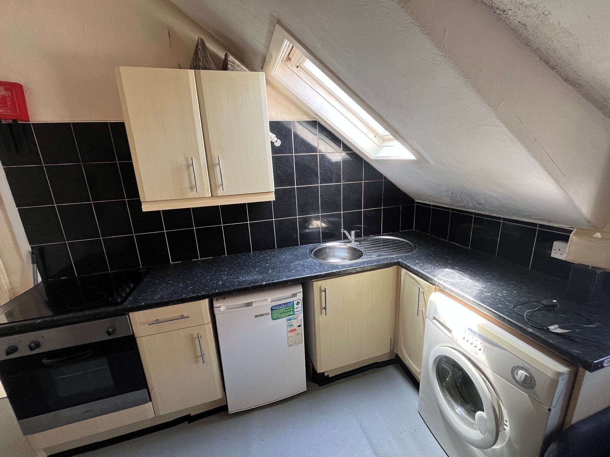 Flat Ninian Road in Cardiff