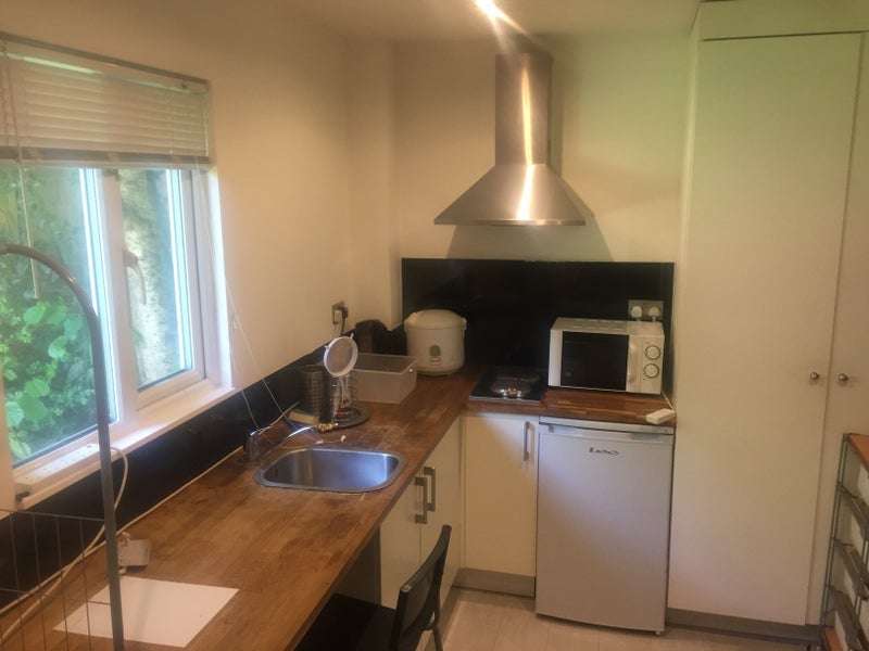 Flat Chamberlayne Road in Greater London