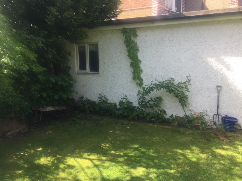 Flat Chamberlayne Road in Greater London
