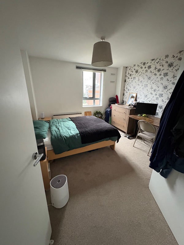 Room Blantyre Street in Manchester