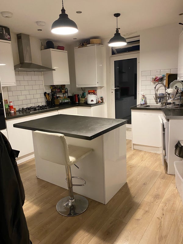 Room Blackheath Road in Greater London