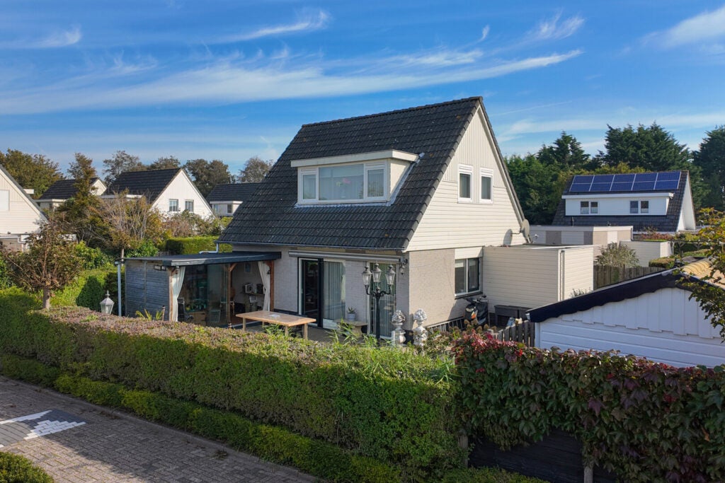 Huis Koningsveld 25 in Heiloo