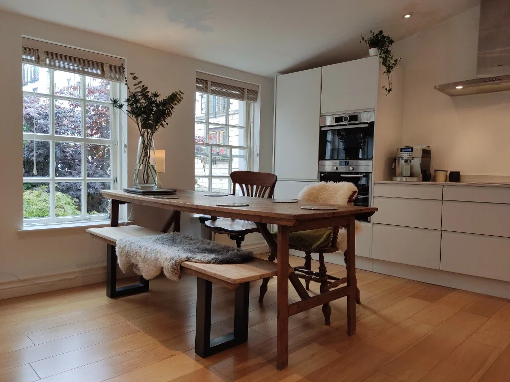 Flat West Silvermills Lane in City of Edinburgh