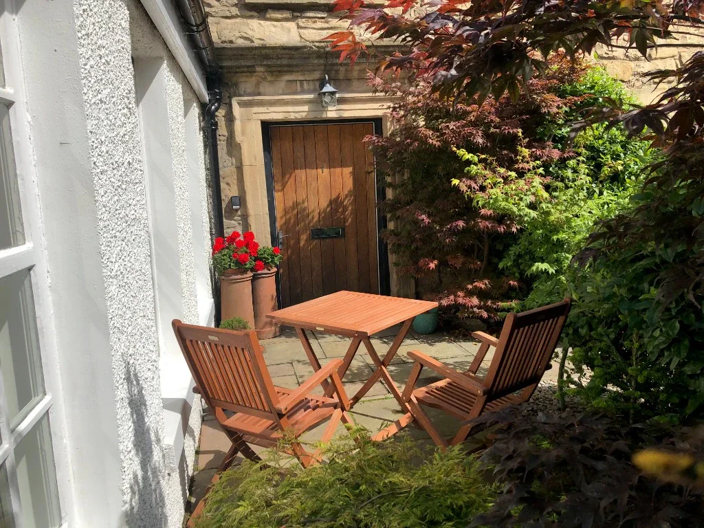 Flat West Silvermills Lane in City of Edinburgh