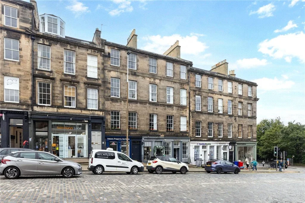 Flat Howe Street in City of Edinburgh