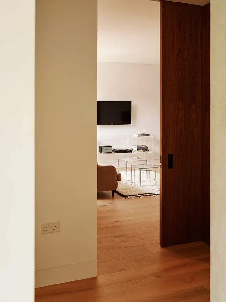 Flat Weymouth Mews in City of Westminster