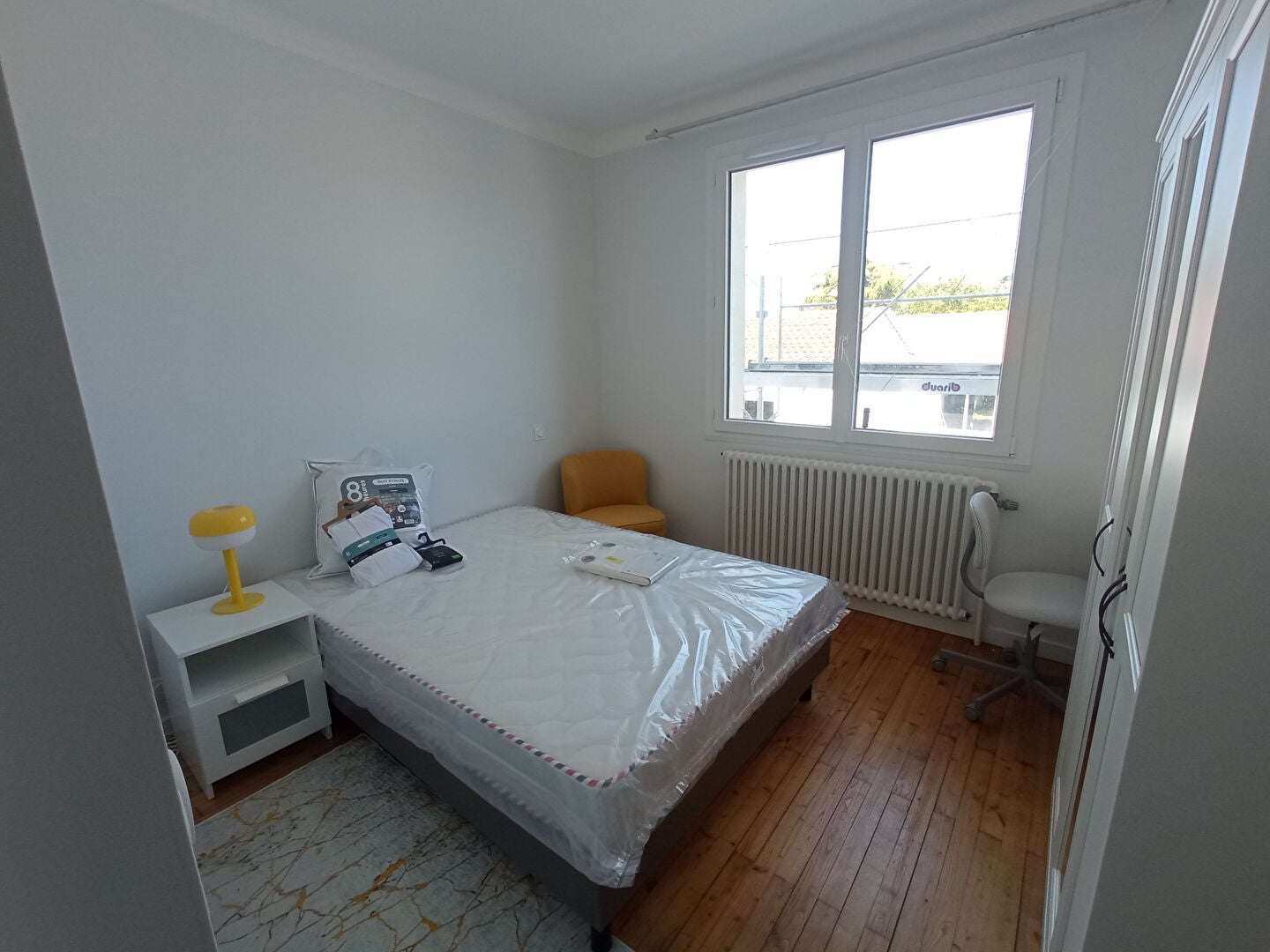 Room Rue des Plantes in Challans