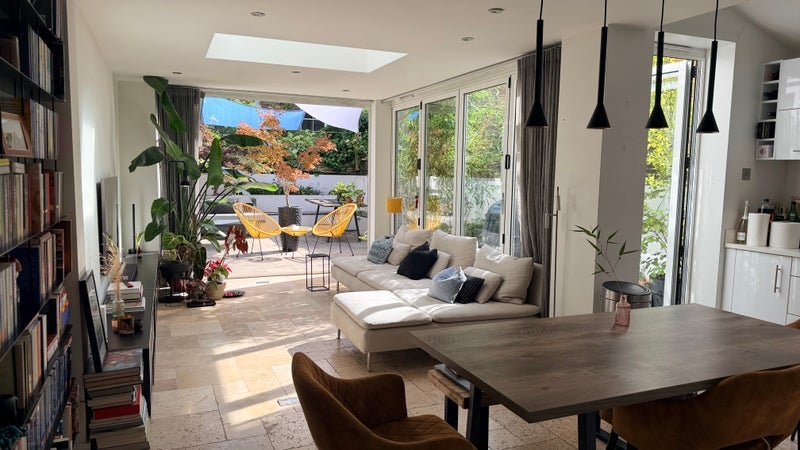Room St Luke's Avenue in Greater London