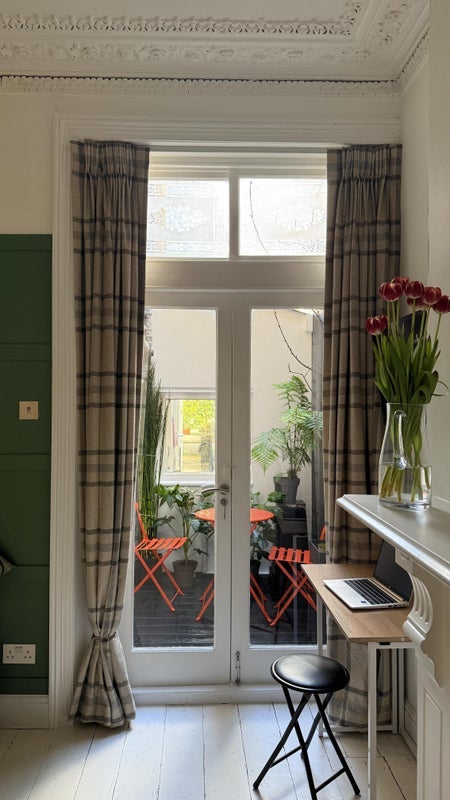 Room St Luke's Avenue in Greater London