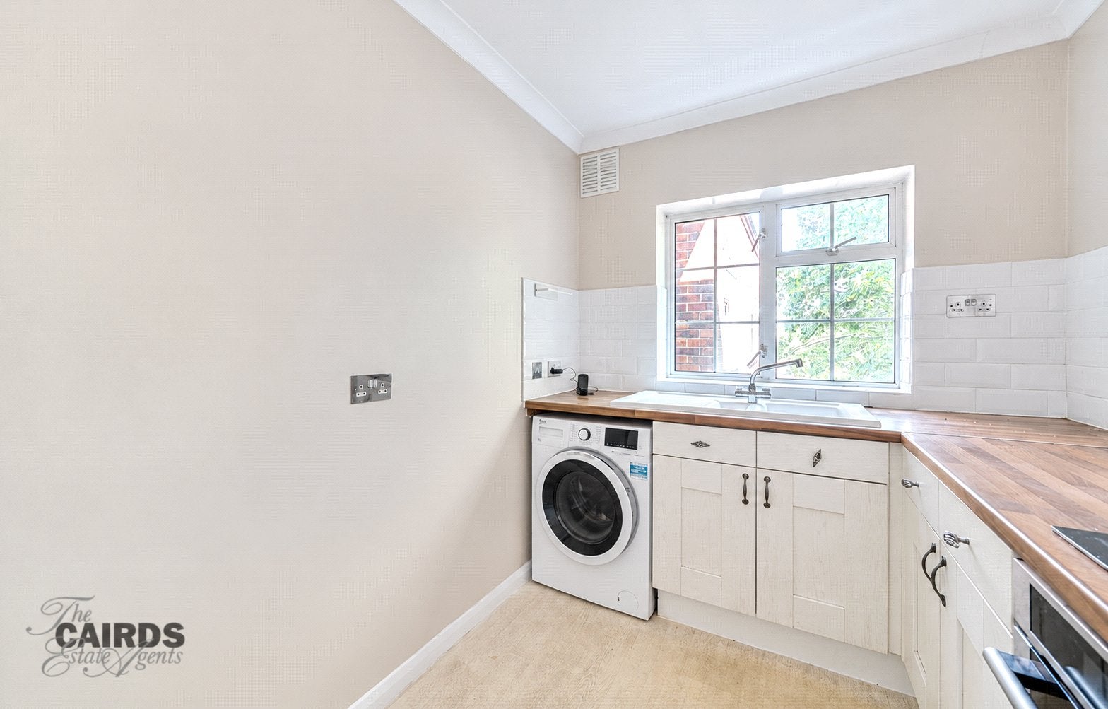 Flat Dorking Road in Epsom and Ewell