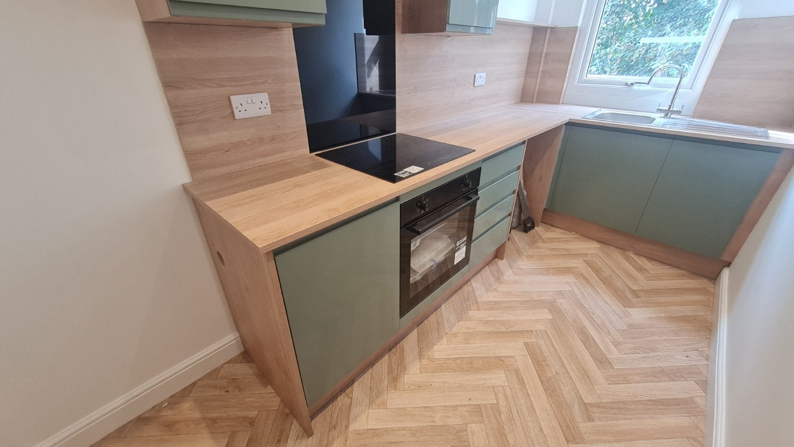Flat Woodlands Village in Wakefield