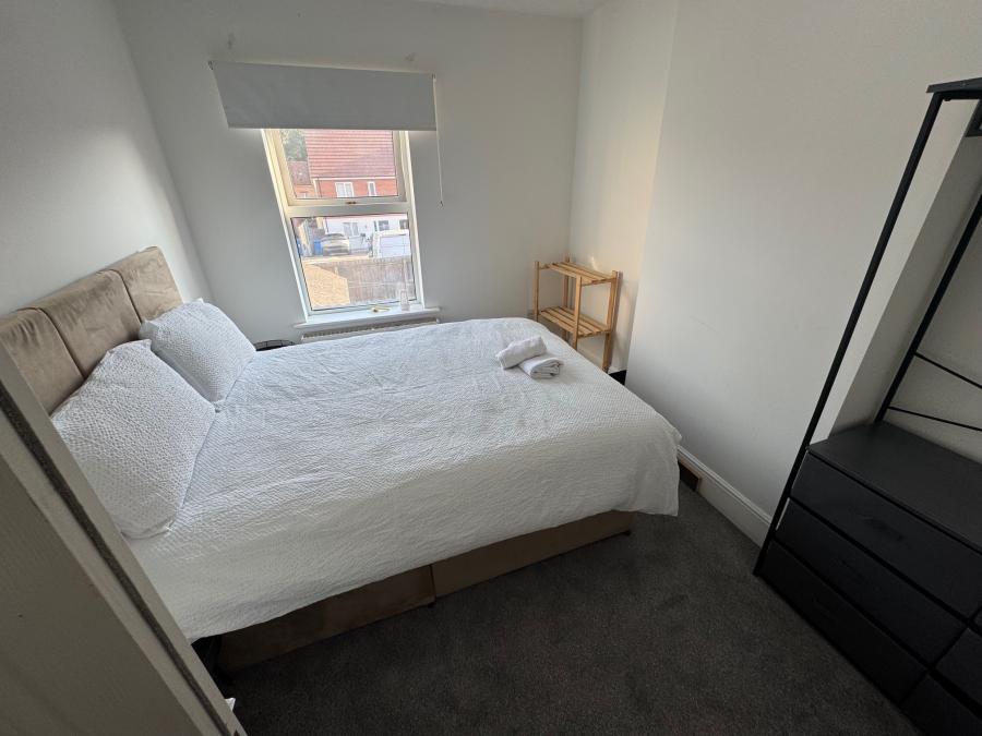 Room Bramford Road in Ipswich