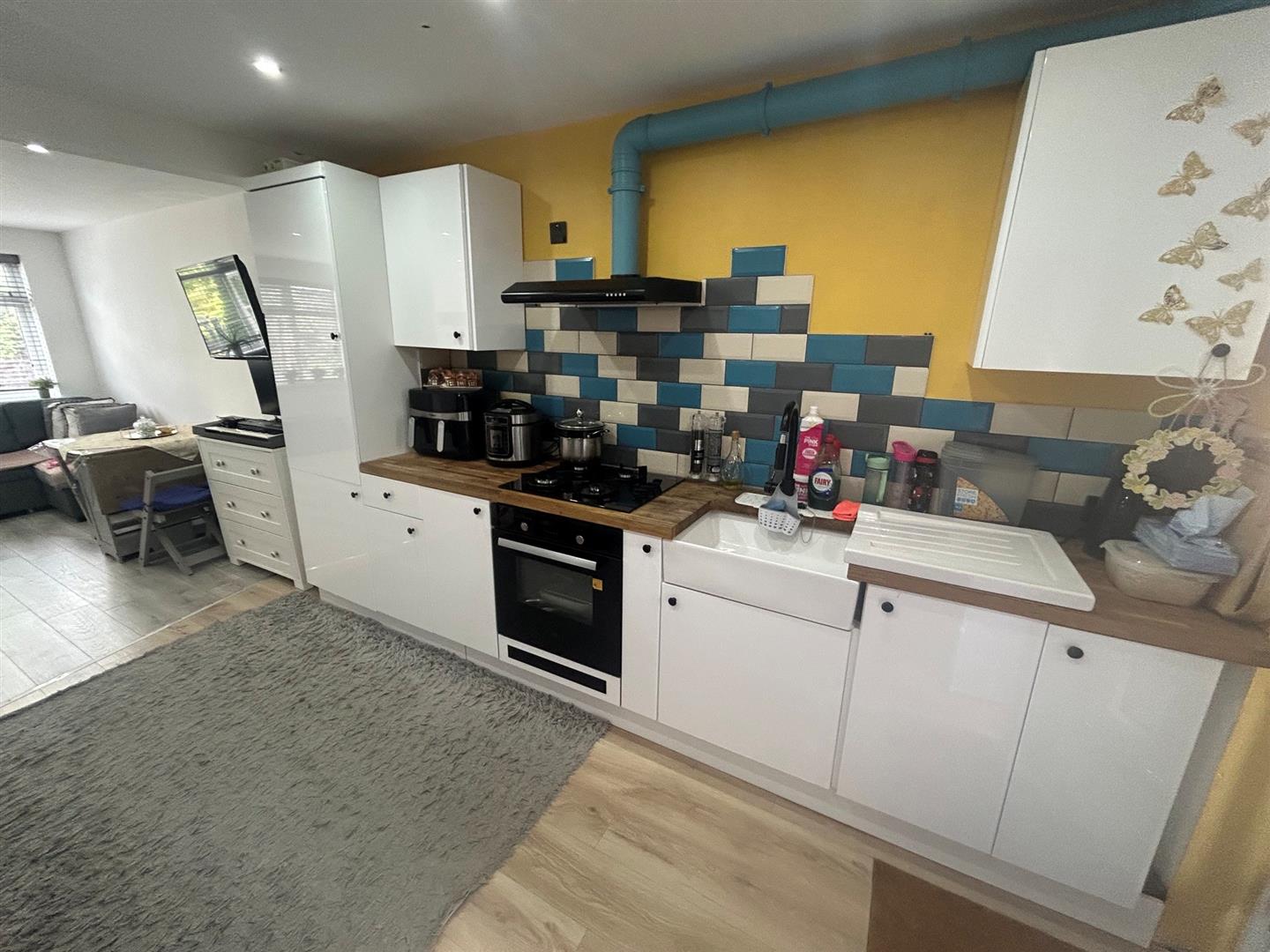Flat Corbets Tey Road in Greater London