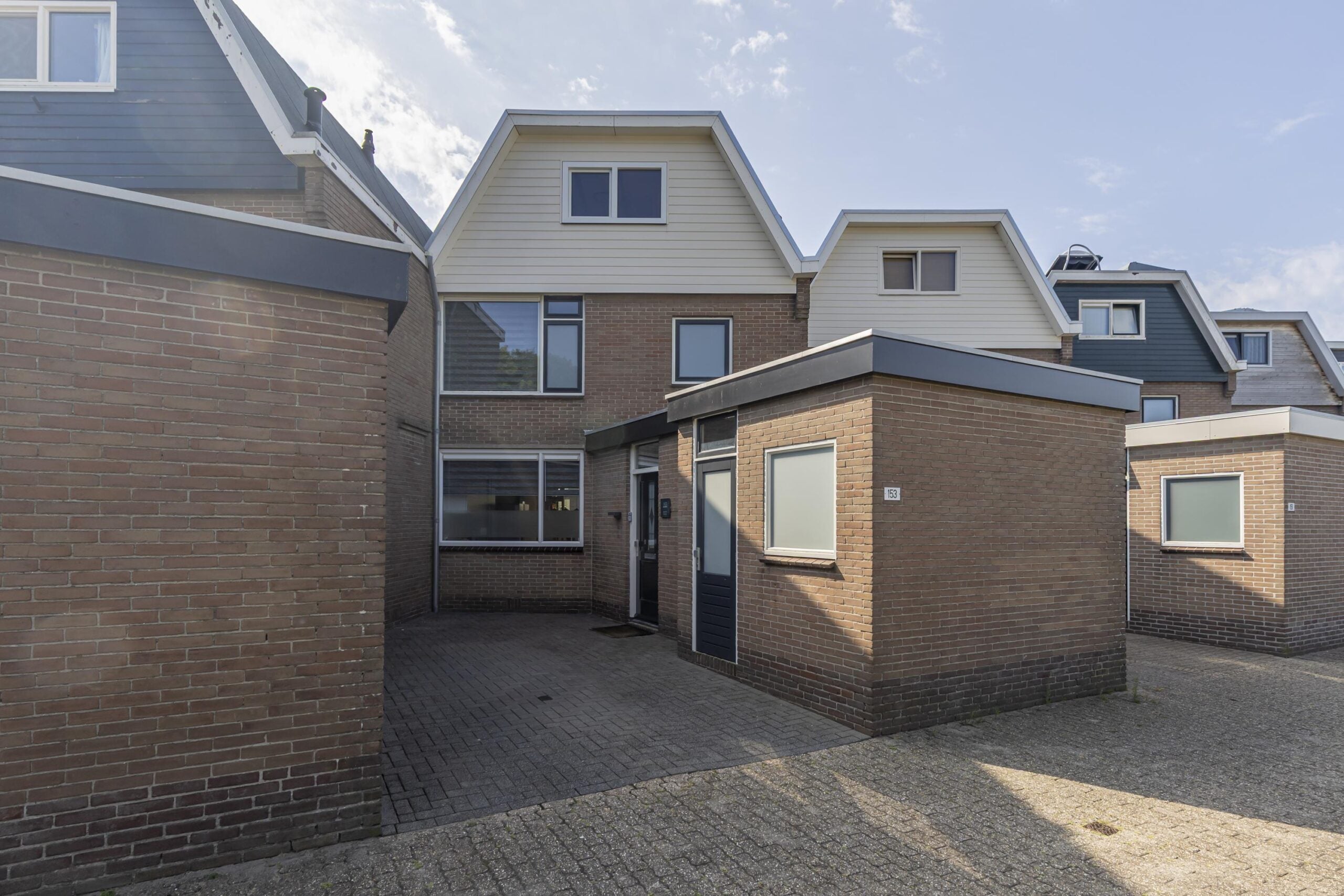 Huis Duyvenvoordestraat 153 in Monster