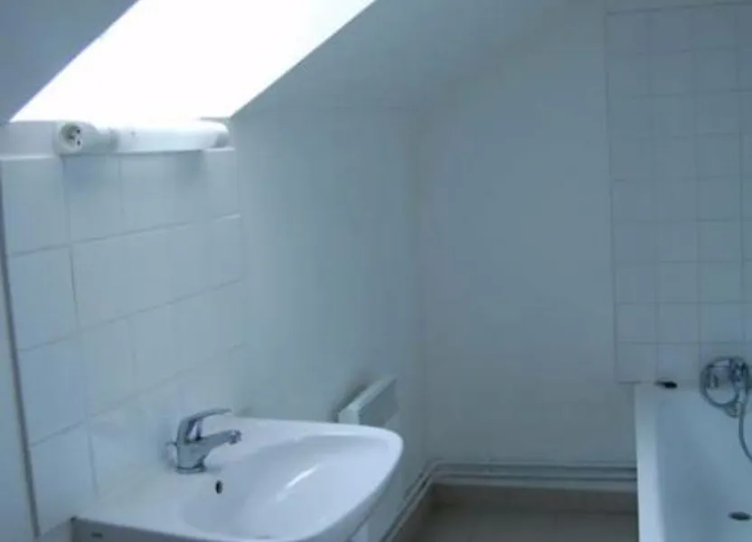 Flat Rue Casse Cou in Saint-Satur