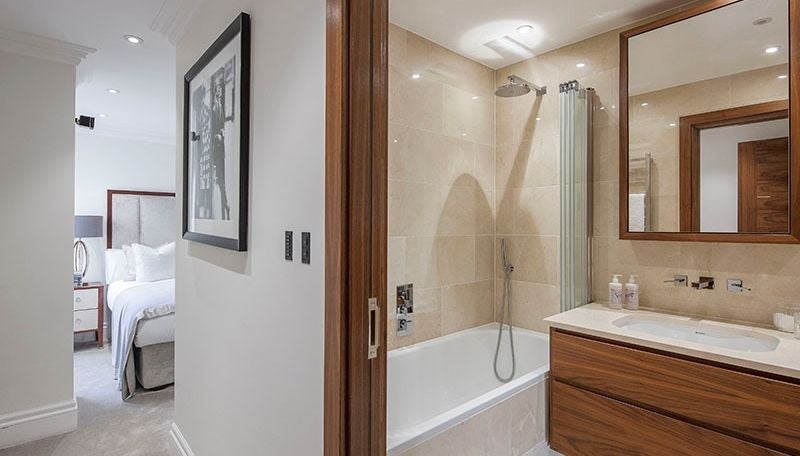 Flat Kensington Gardens Square in City of Westminster