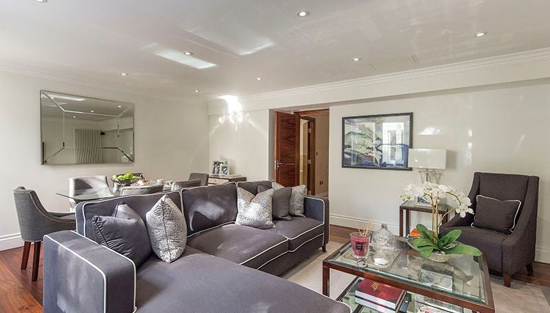 Flat Kensington Gardens Square in City of Westminster