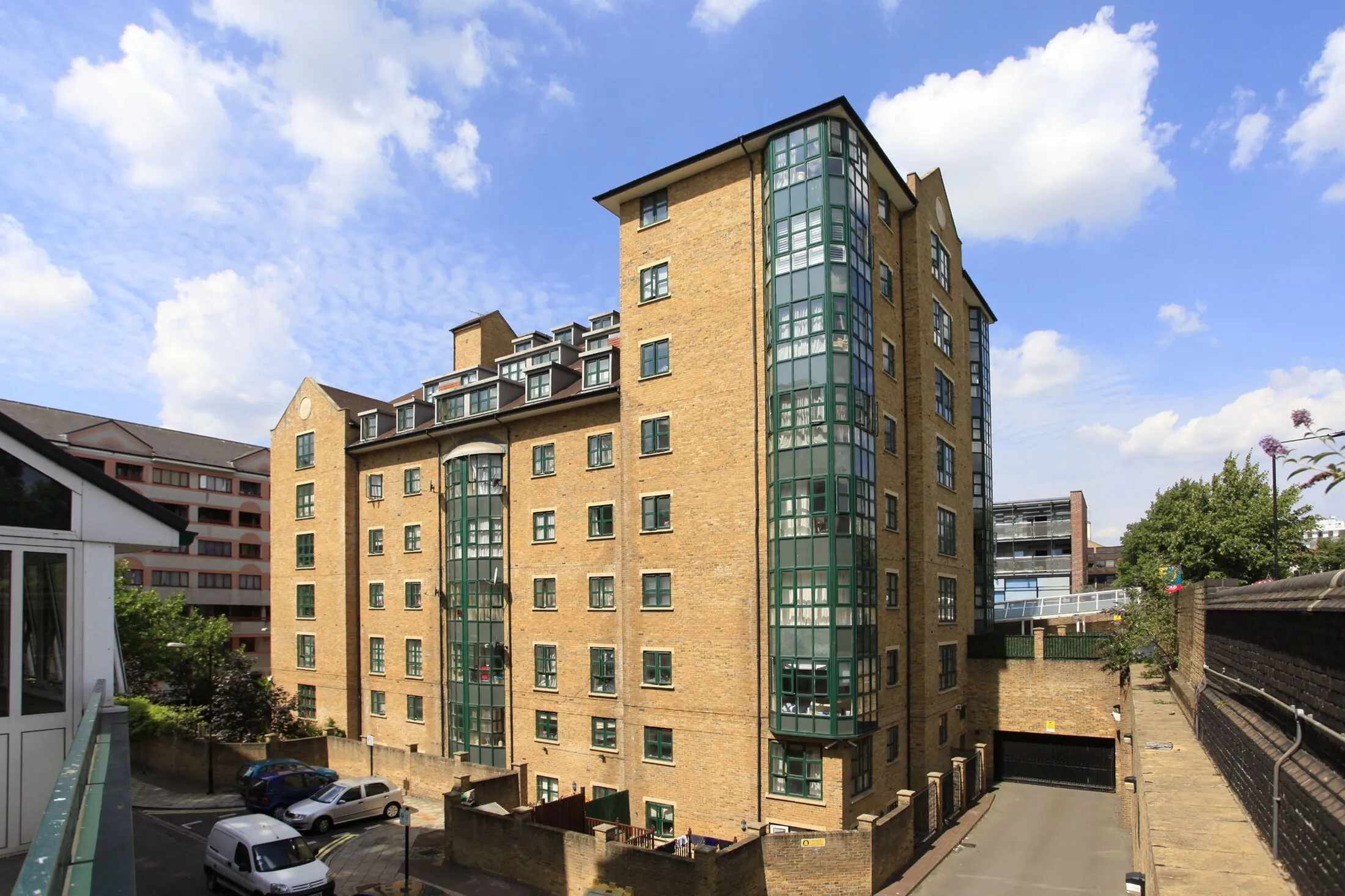 Flat Capland Street in City of Westminster