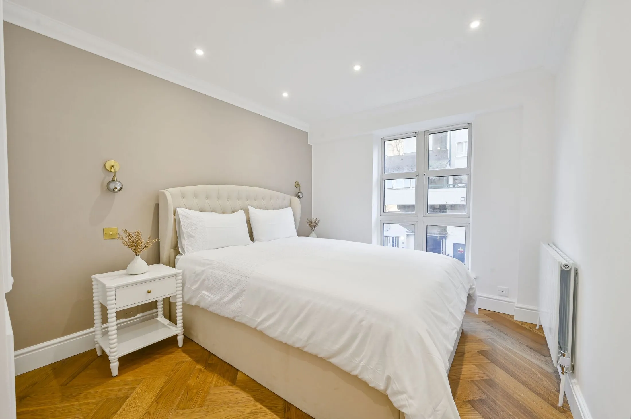 Flat Capland Street in City of Westminster