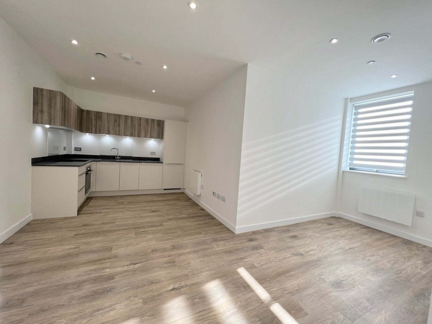 Flat Ashwood Way in Basingstoke and Deane