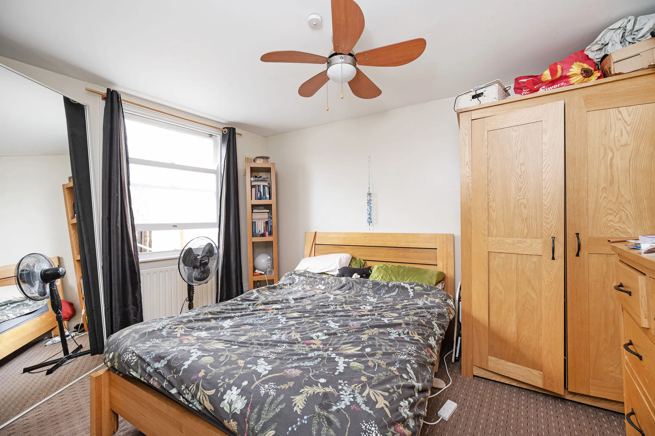 Flat Burdett Road in Greater London